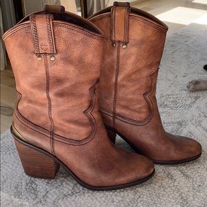 Women’s Cowboy Boots